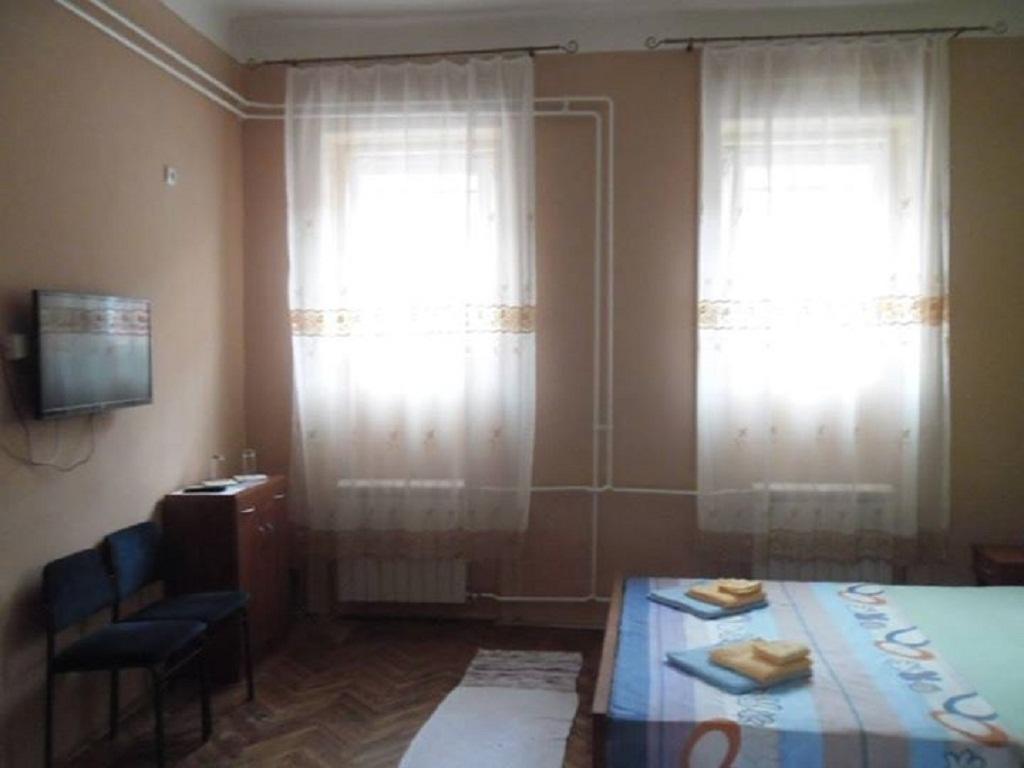 Family Top Rooms Bela Lada Sobe Novi Sad Rum bild