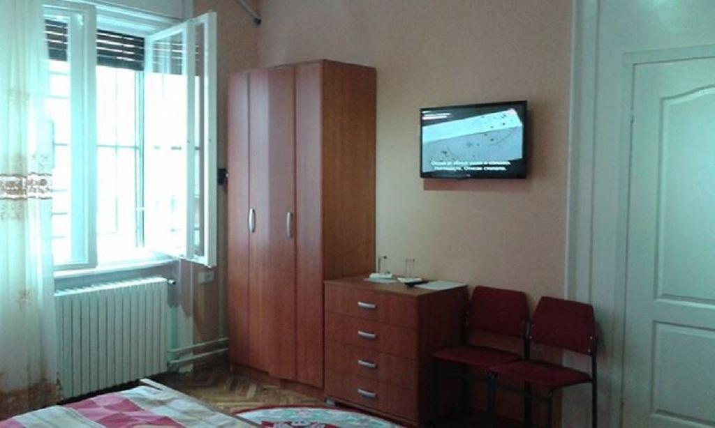 Family Top Rooms Bela Lada Sobe Novi Sad Exteriör bild